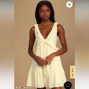 Lulus Size Small Light Yellow Ruffled Mini Dress